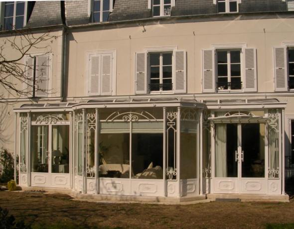 modern insulating double glazings for an old style conservatory