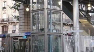 Ascenseur, rampant d'escalier & verrière rénovés