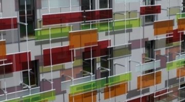 Vanceva color laminated glass panels for a facade