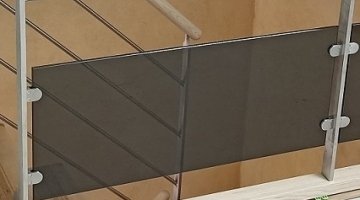Garde-corps d'escalier vitrés en couleur avec Vanceva Color