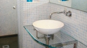 Support de vasque & pare-douche en verre trempé