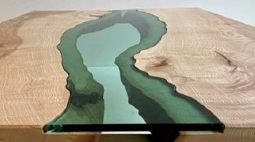 Green glass and solid wood table