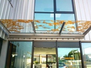 Porch roof of an entrance hall