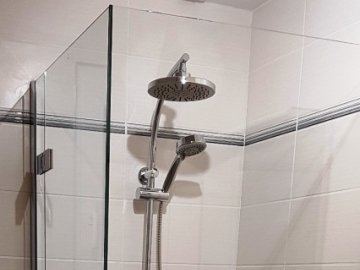 Cabine de douche en verre traité anti-calcaire & trempé: Séristal Timeless