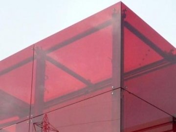 Façade en Verre Extérieur Agraphé: Plastofloat Vanceva Color  rouge