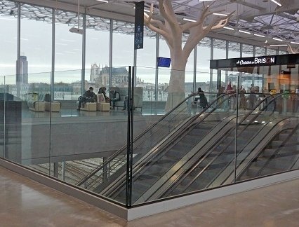 Passerelle-Mezzanine de la gare de Nantes
