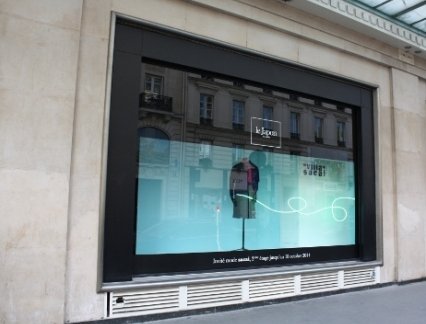 Vitrages feuilletés pour les vitrines du Bon Marché