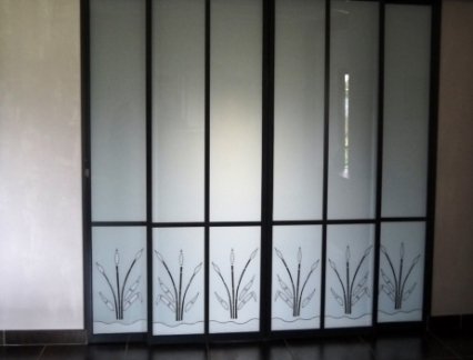 Portes vitrées coulissantes en verre décoratif de sécurité