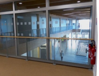 Fire protection insulating glass units with an enamelled grey pattern